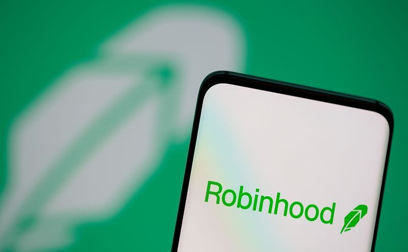 Robinhood выплатит 45 миллионов долларов в качестве компенсации за нарушения в области отчётности и учёта, а также за другие правонарушения, по версии SEC