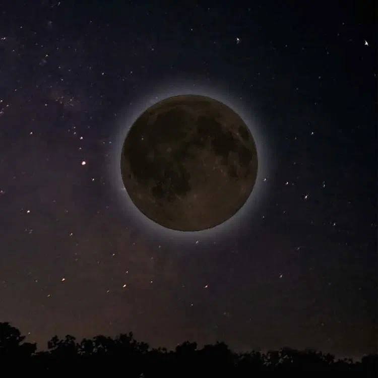 Что такое «Чёрная Луна», ожидающаяся 22 августа?