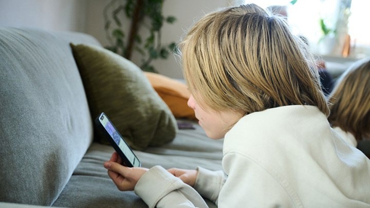 Как мошенники обманывают детей через онлайн-игры?