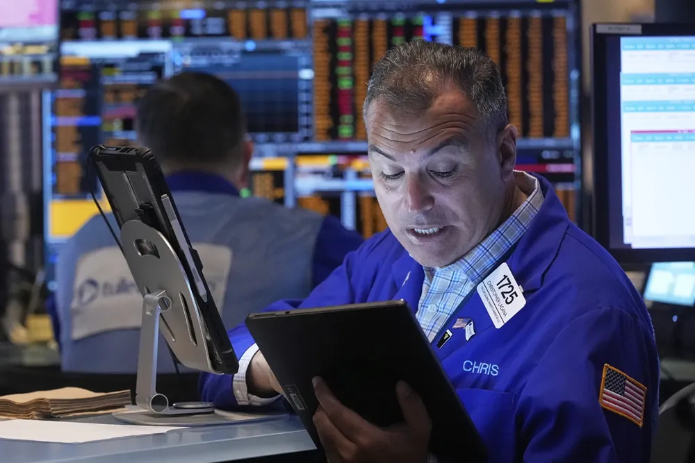 Почему акции США продолжают снижаться?