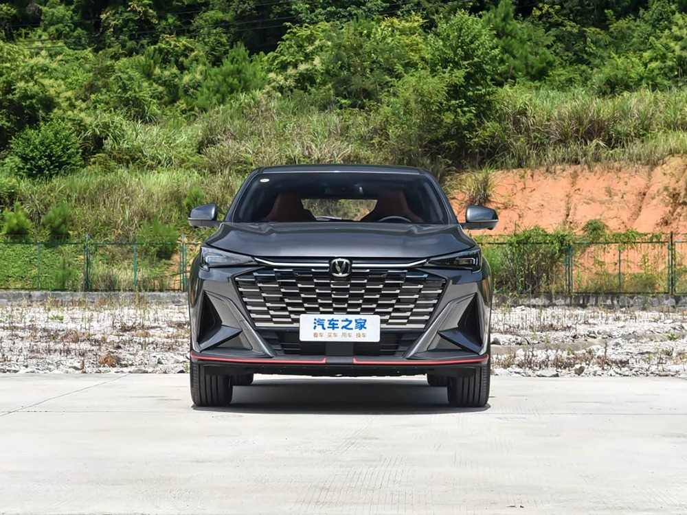 Китайский кроссовер Changan X5 PLUS за 670 тысяч рублей — выгодная покупка?