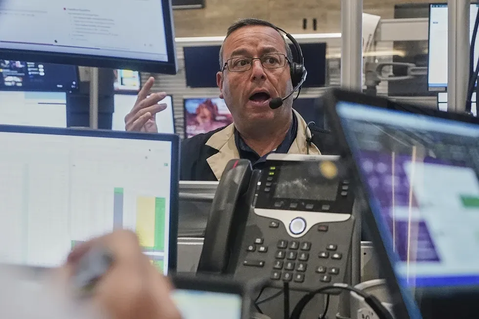 Какие технологические компании понесли наибольшие потери на рынке?