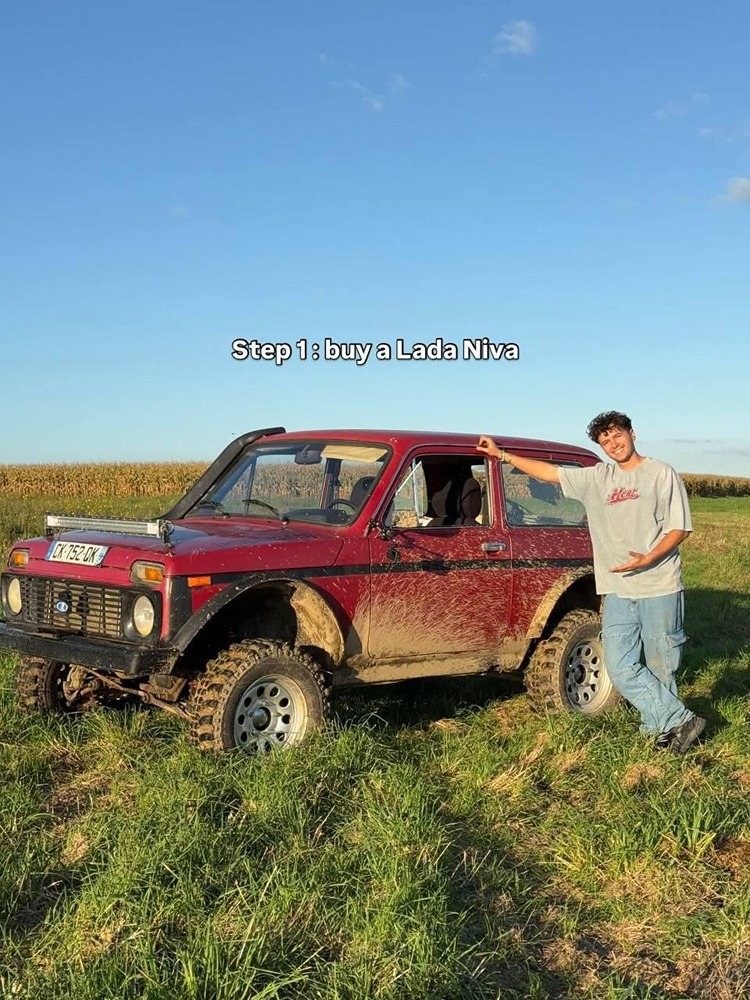 Почему француз рискнул отправиться в Исландию без связи на старой Ниве?