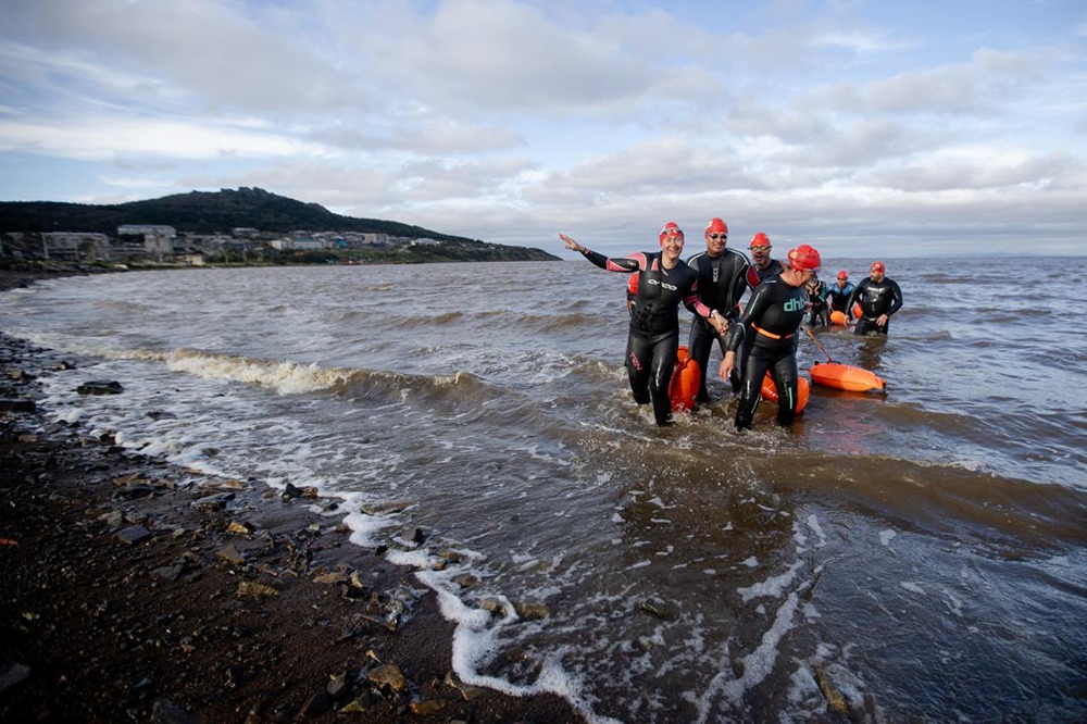 Кто первым переплыл пролив Невельского?