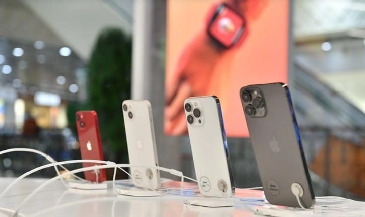 Будут ли легальны новые iPhone в России после отказа Apple устанавливать отечественные приложения?