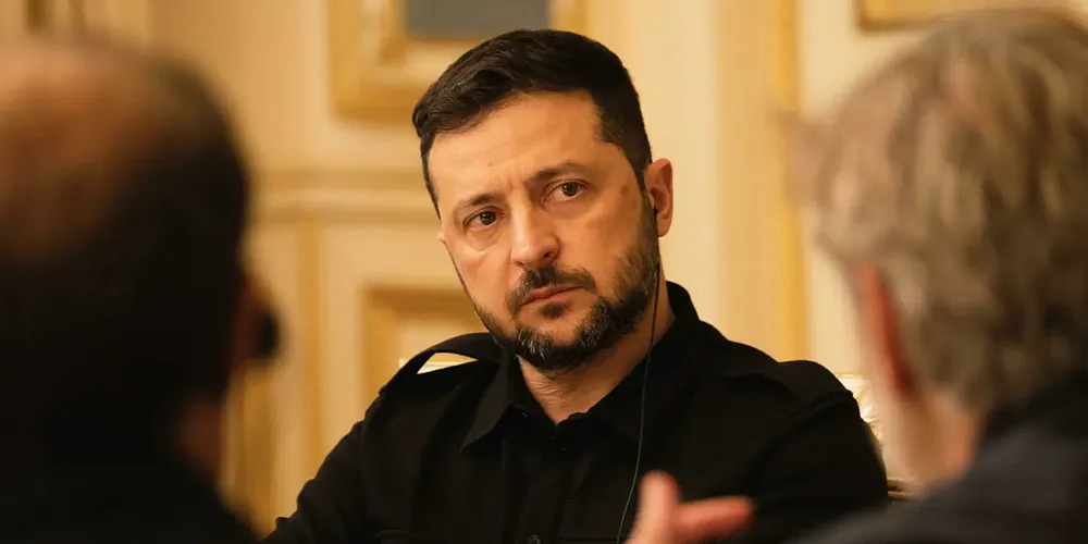 Почему Зеленский отказался выводить войска из Донбасса?