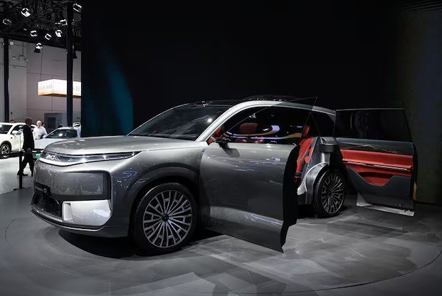 Что стоит за изменениями в прогнозах продаж автомобилей BYD?