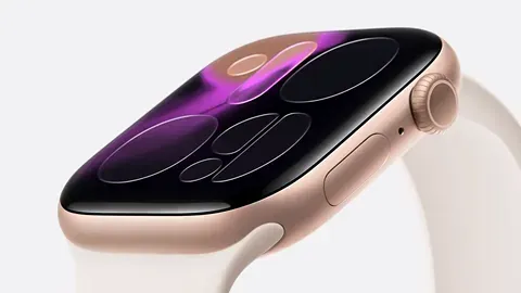 Что умеют новые Apple Watch Series 11 кроме защиты экрана и измерения давления?
