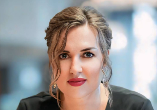 Какие успешные и уникальные стратегии инвестирования в недвижимость раскроет Ирина Иовченко на конференции INVEST CONF 2025?