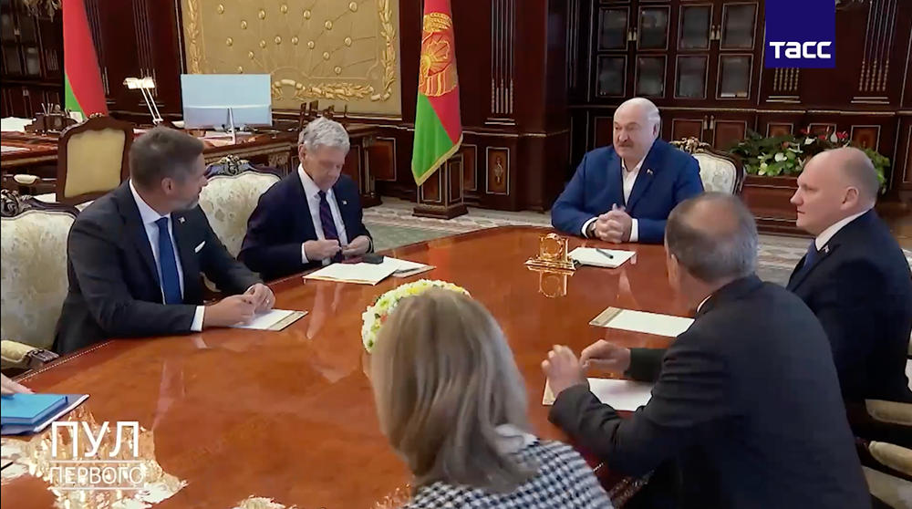 Почему снятие санкций с "Белавиа" — важный шаг для Беларуси?