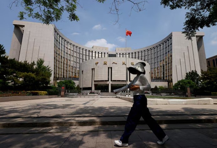 Почему снижение ставки ФРС создает дилемму для экономики Китая?