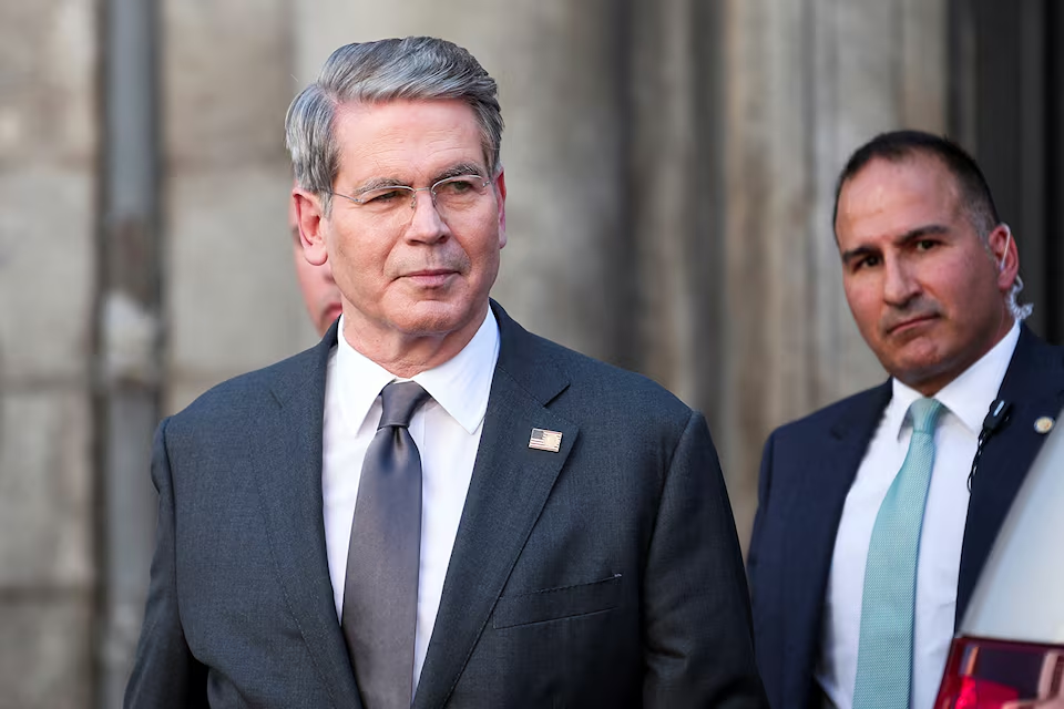 Почему США не вводятновые пошлины в отношении Китая?