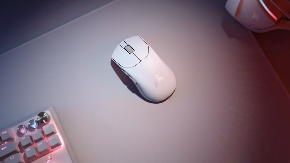 Чем примечательна легчайшая мышка CORSAIR и какие у неё особенности?