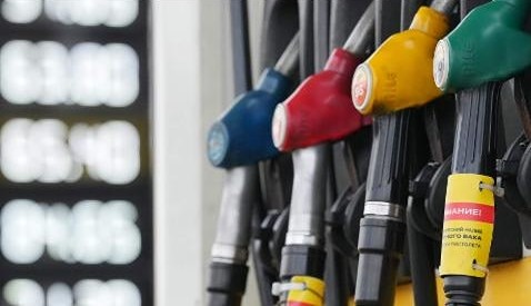 Что означает ограничение продажи бензина в 10–20 литров?