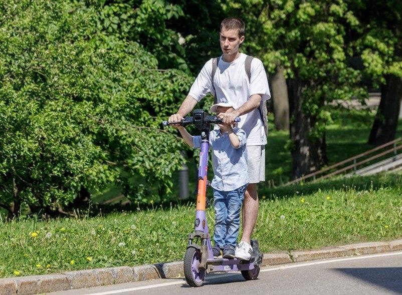 Стоит ли ожидать увеличение штрафа за неправильную перевозку детей на электросамокатах?