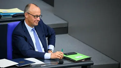 Германия выходит из состояния мира и готовится к усилению обороны