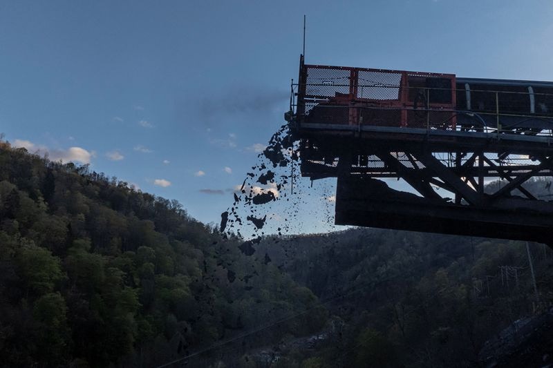 США откроют 13,1 млн акров федеральных земель для угольной добычи