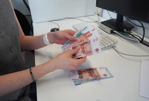 Индексация зарплат 2025: новый закон об обязательной индексации окладов