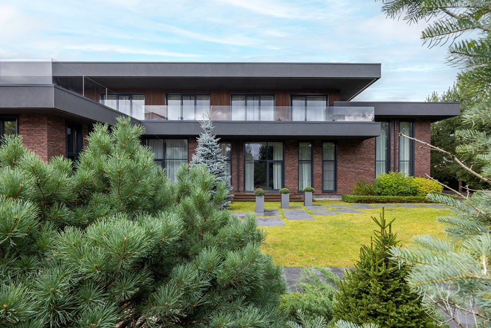 Премиум-сегмент недвижимости: особенности и стоимость домов со спа-комплексом