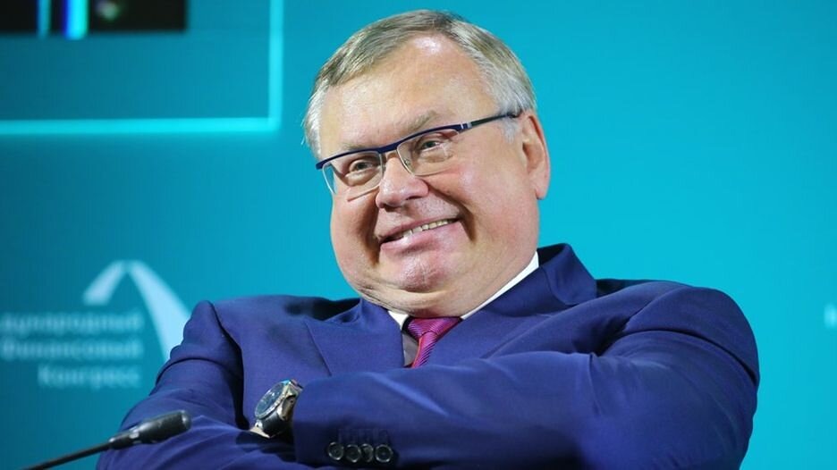 ВТБ в 2025 году: анализ финансовых показателей и прогноз прибыли