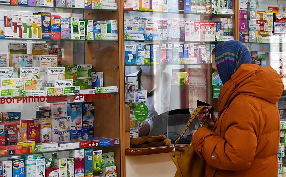 Рост цен на лекарства 2024: почему препараты подорожали на 14% и как экономят россияне