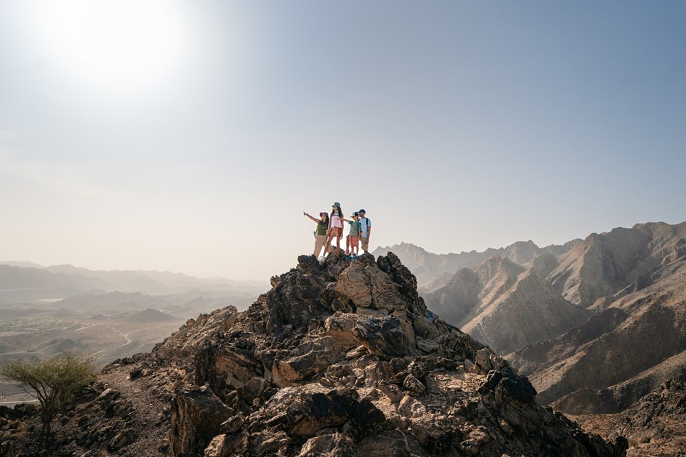 Какие приключения ждут вас в живописном городке Хатта?