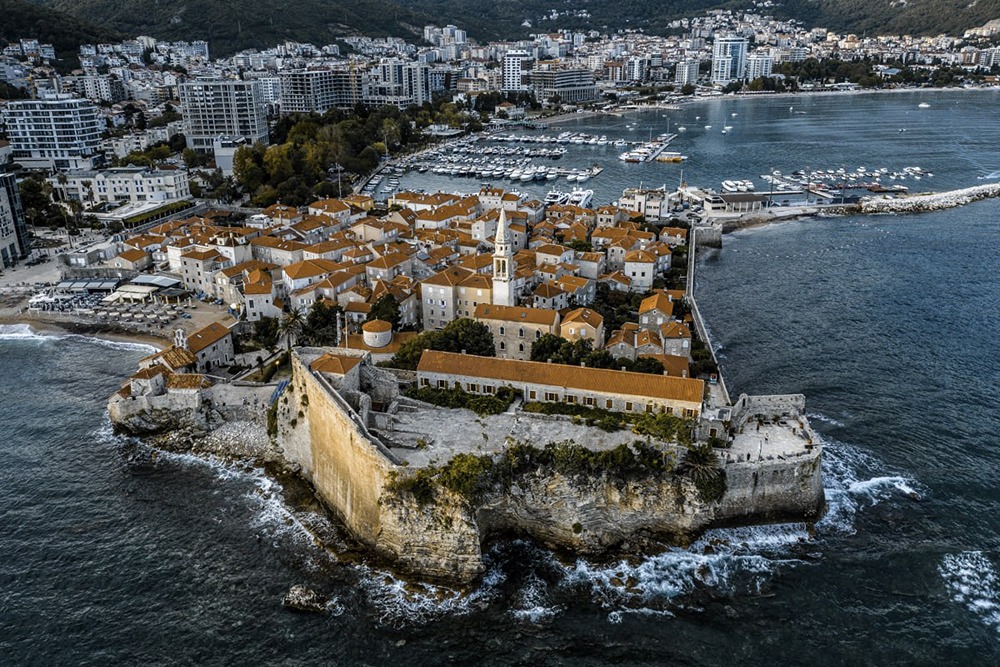 Когда Черногория введёт визы для россиян?