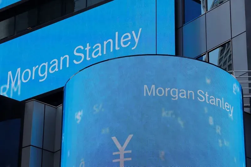 Прибыль Morgan Stanley выросла на 32% благодаря крупным сделкам