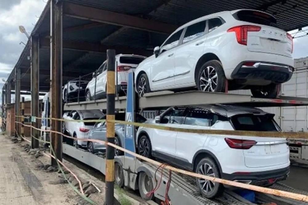 Как дилеры снижают утильсбор на китайские авто: легальная схема с перепрошивкой?
