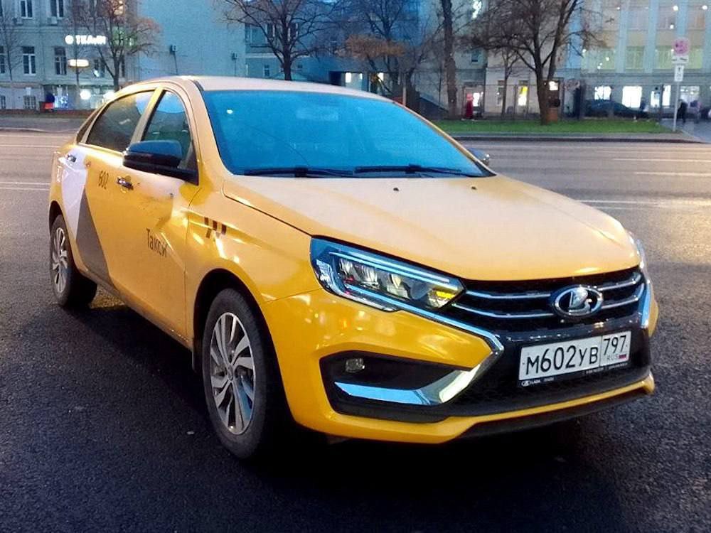 Lada Aura в такси: какие тарифы и города?
