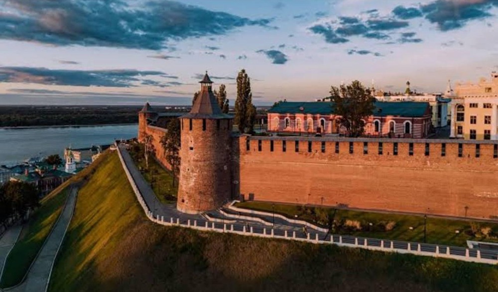 В каких городах России введут туристический налог в 2026 году — полный список?
