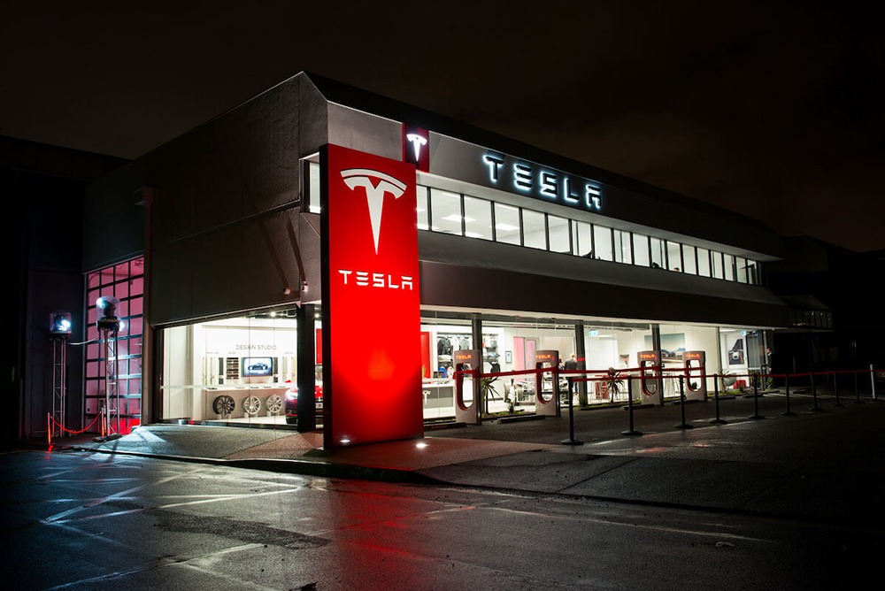 Tesla будет продавать домашние аккумуляторы в Японии через сеть Yamada, сообщает Nikkei