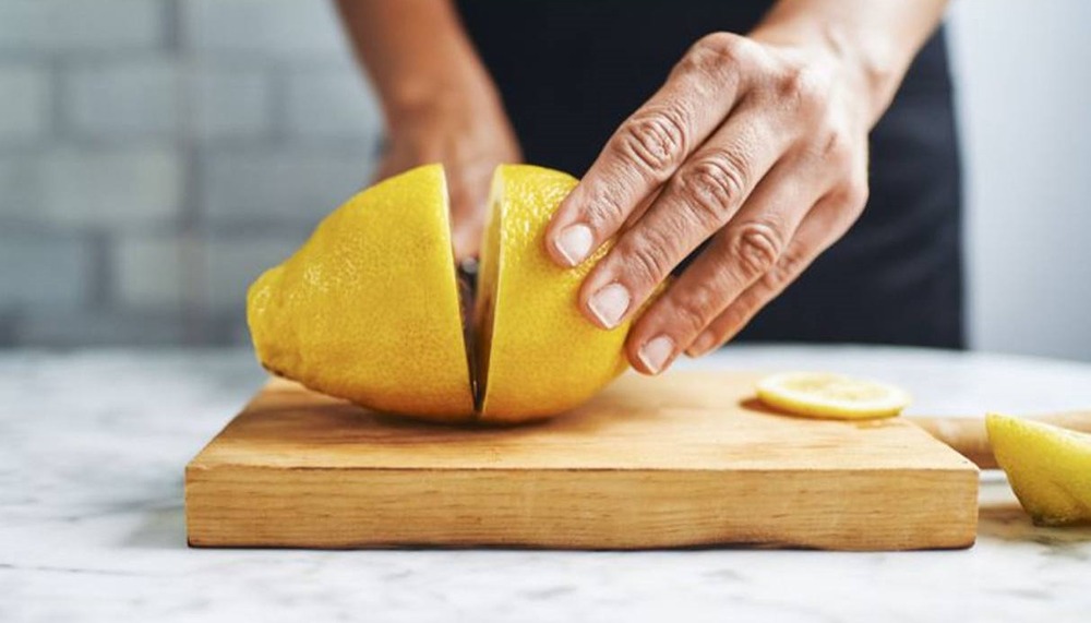 Лимон против инсульта: какие вещества защищают сердце?
