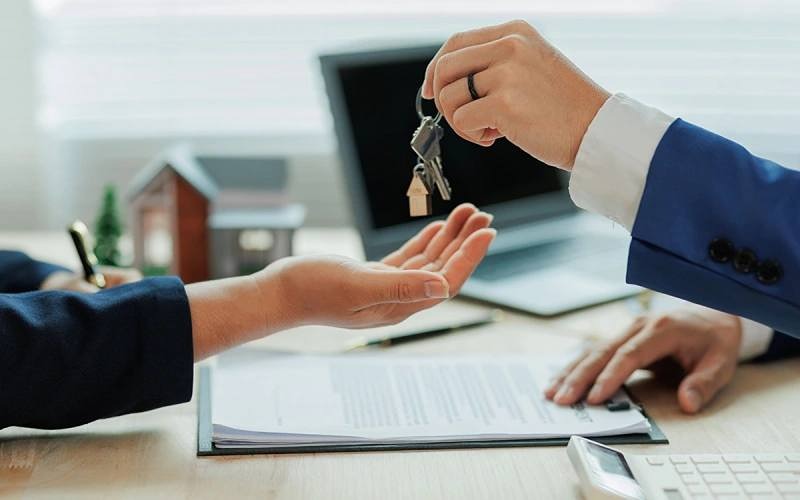 Почему в 2025 году мошенники продали 251 квартиру — разбор статистики МВД?
