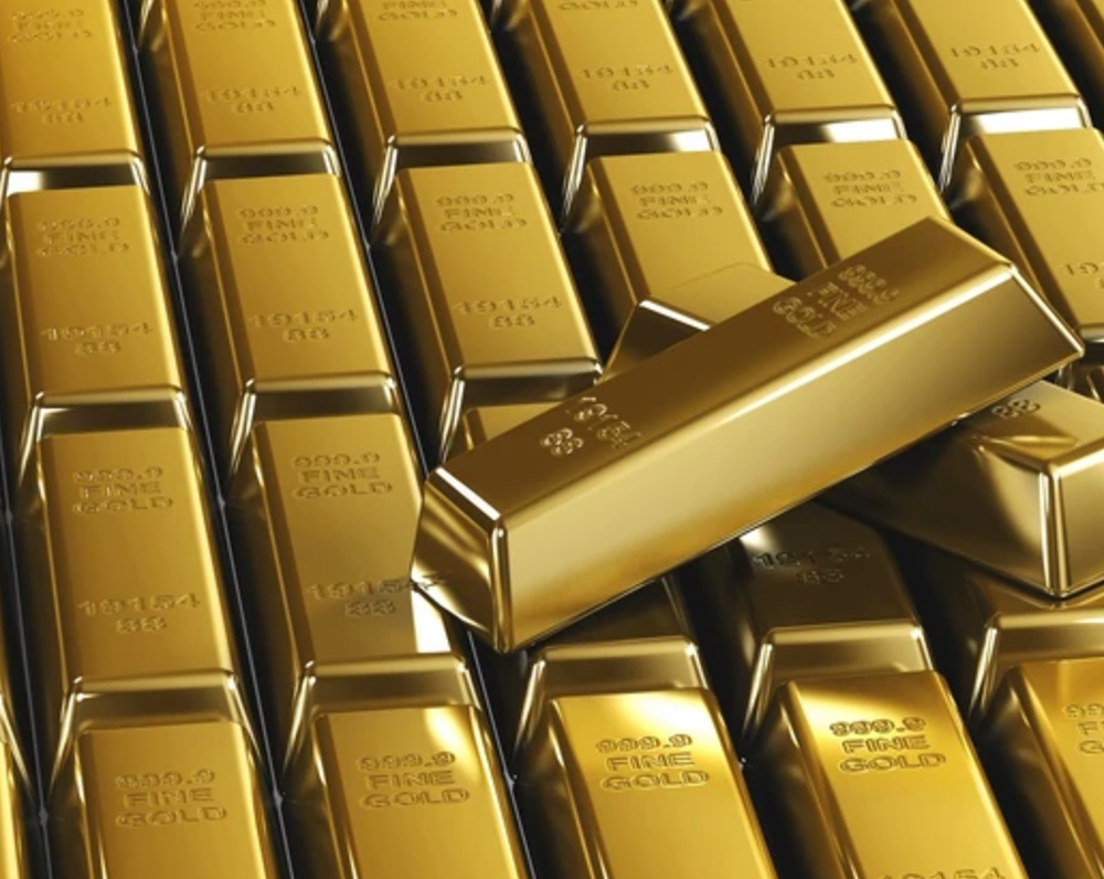 Инвестиции в золото: почему растут цены и стоит ли включать драгметалл в портфель сейчас?