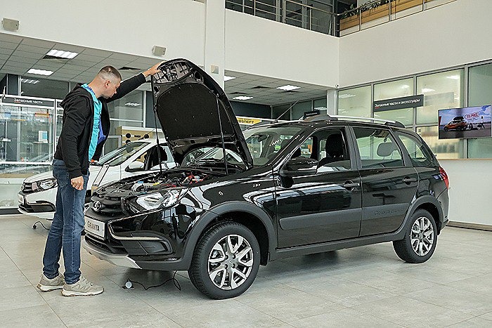 Почему «АвтоВАЗ» отзывает 33,5 тыс. Lada Granta: в чём суть дефекта?
