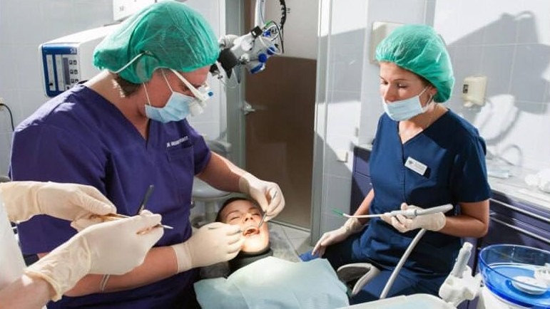 Почему в 2026 году лечение зубов в стоматологии может подорожать в 2 раза?