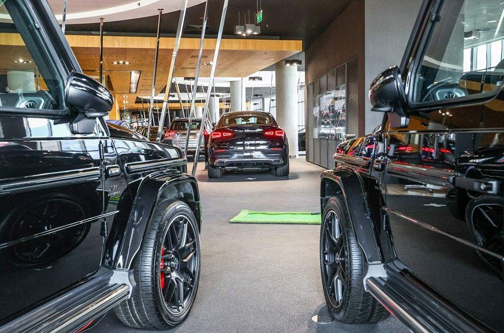 Какие премиальные автомобили бьют рекорды продаж в 2025 году?