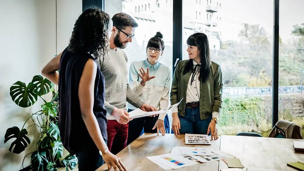 Почему Wink купил «Смотрешку»: анализ сделки и перспектив рынка онлайн-ТВ?