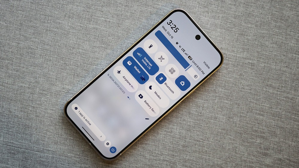 Google следует тренду Apple: в Android 17 появится эффект размытия