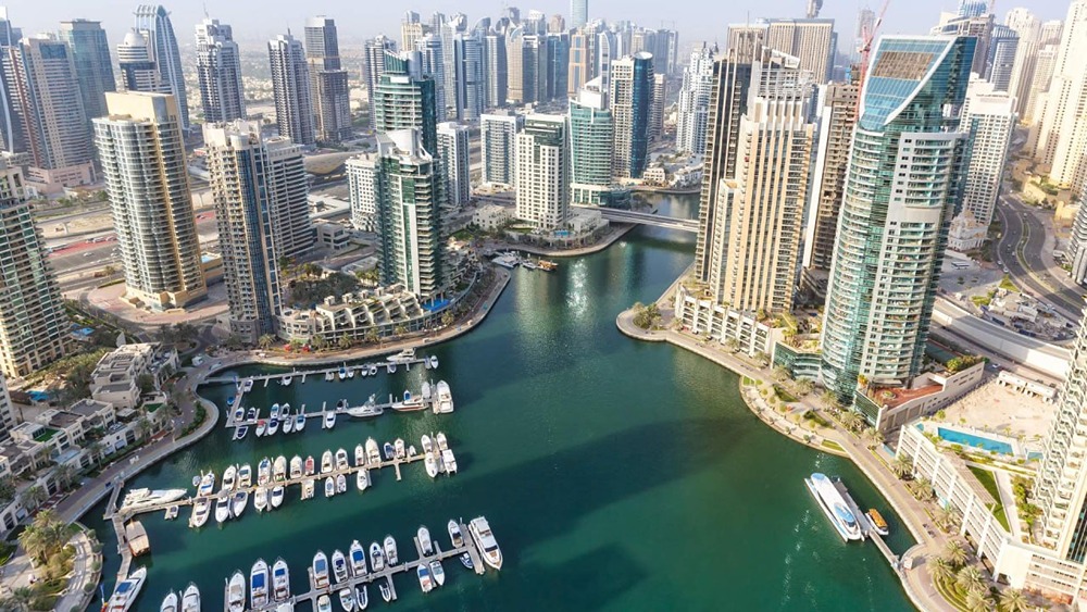 Росстат включил поездки в Дубай и Сочи в расчёт инфляции: почему цены на туры выросли на 10–15 % и как это ускорило рост инфляции до 2 %?