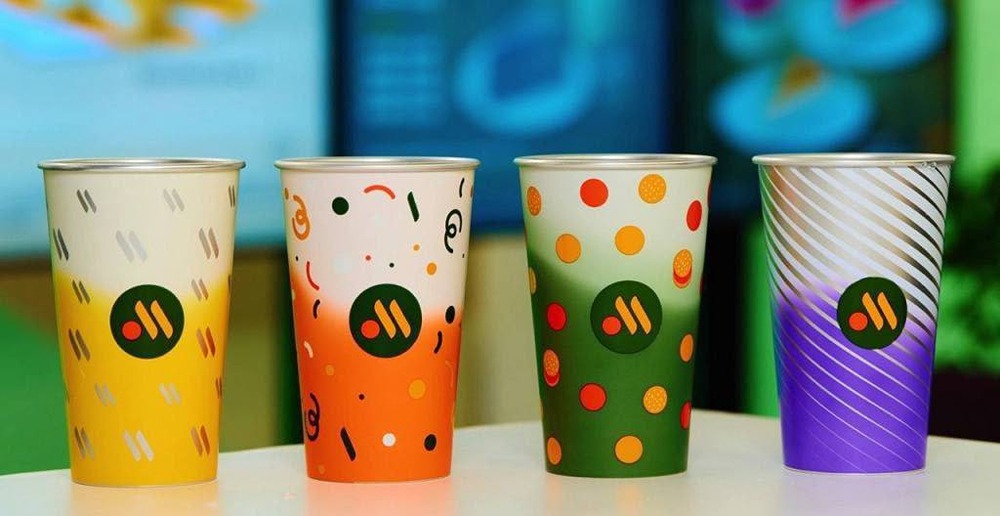 Стаканы-хамелеоны появятся во «Вкусно — и точка» уже сегодня