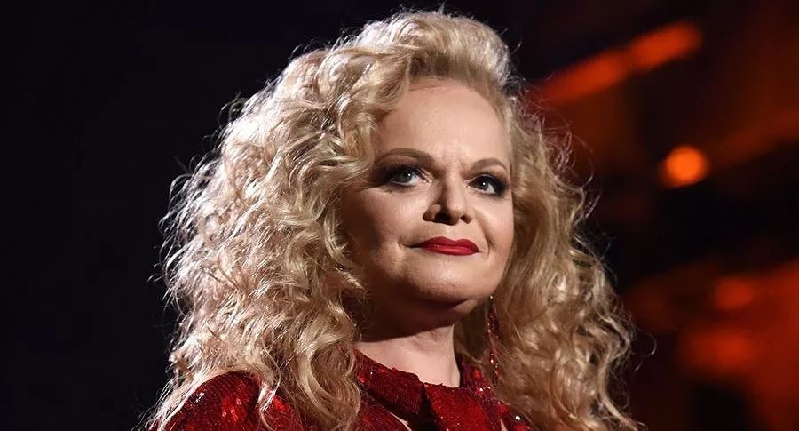 Лариса Долина переехала в хрущёвку в Лефортово после потери своей роскошной квартиры в центре Москвы