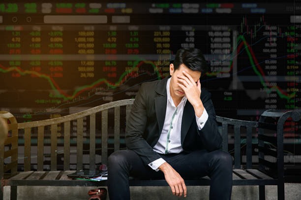 Interactive Brokers закрывает счета клиентов с российским гражданством и видом на жительство в ЕС