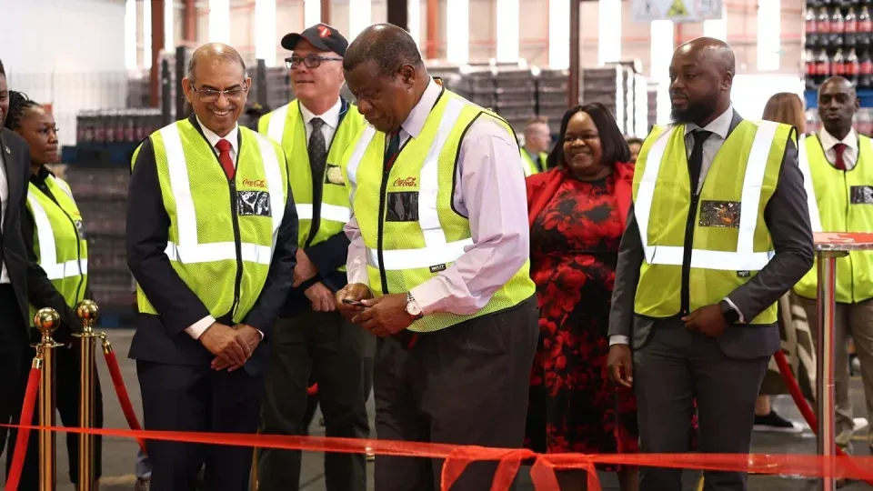 Coca-Cola Beverages Africa инвестирует 50 млн долларов в завод в Намибии