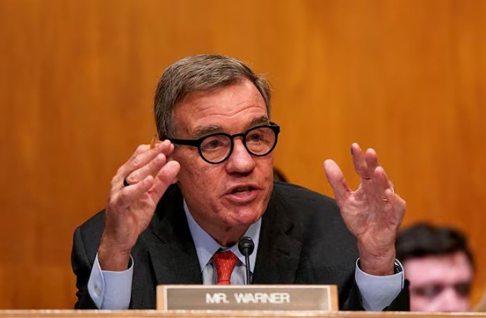 Демократы критикуют Трампа за отсрочку принятия мер в отношении китайских технологий