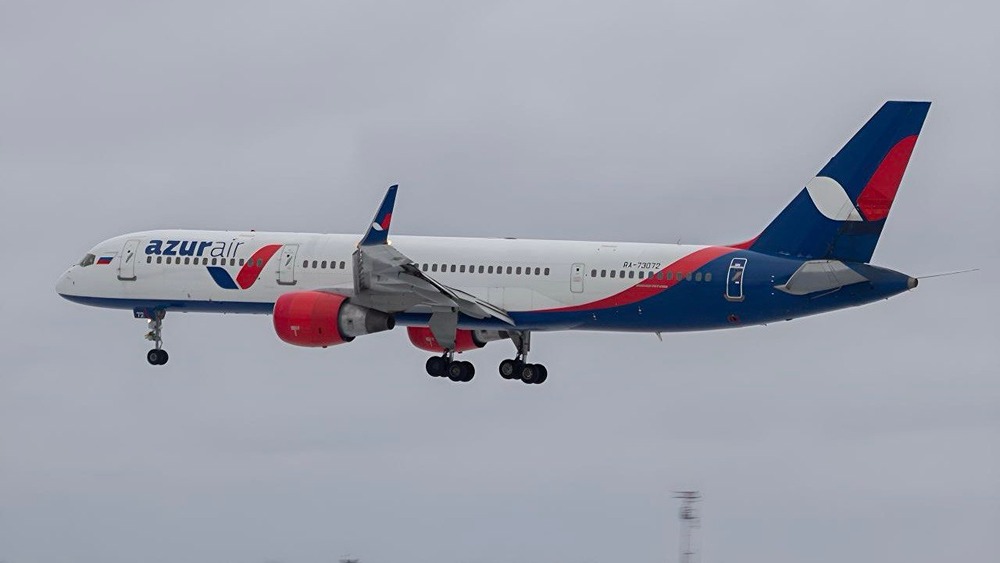 Инцидент с Boeing Azur Air: как 234 пассажира застряли во Вьетнаме