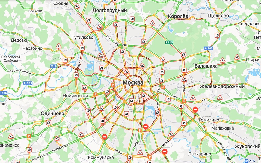 Такси в снегопад: поездки в Москве подорожали на четверть
