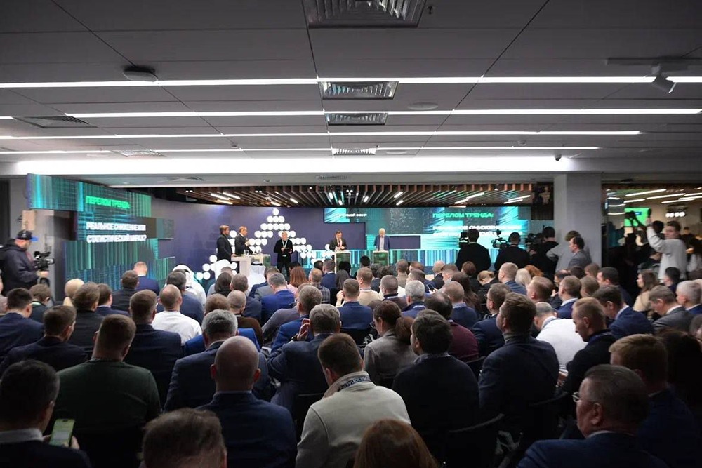 В Екатеринбурге стартовал Уральский форум «Кибербезопасность в финансах». Одной из первых стала сессия Сбера, посвящённая системным мерам противодействия цифровым преступлениям