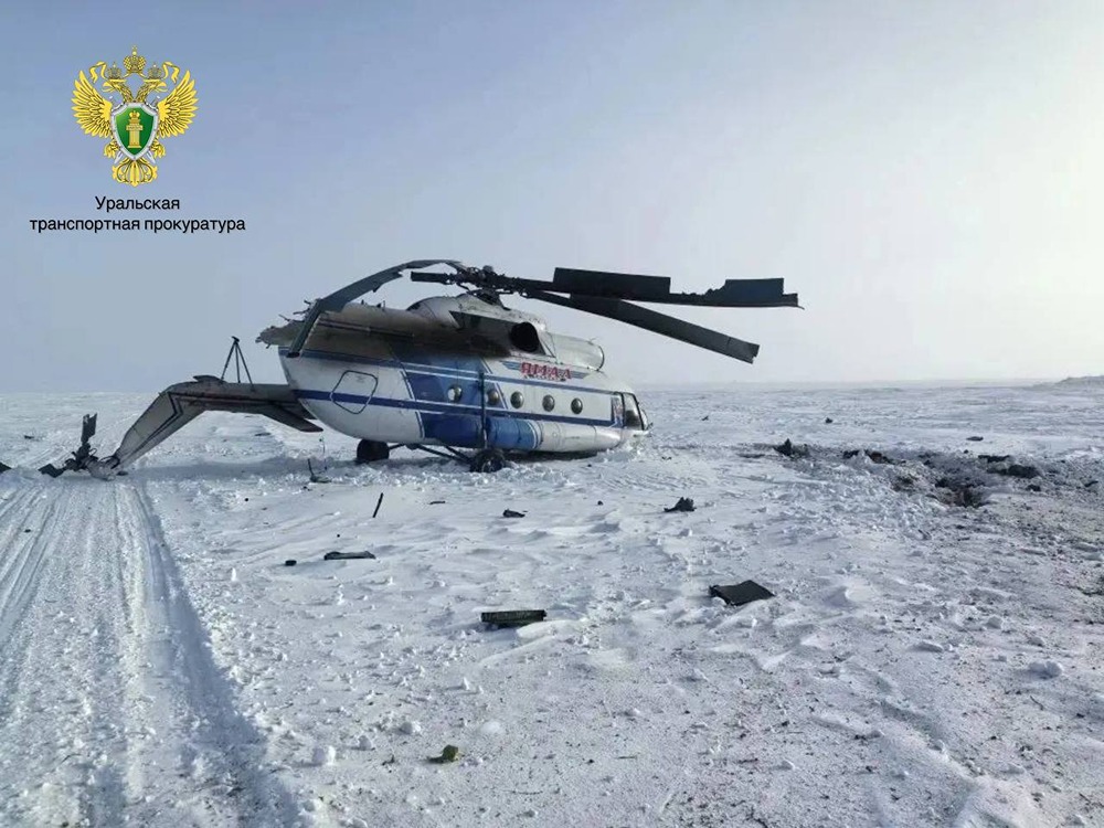 Жесткая посадка вертолета Ми-8 на Ямале: есть ли пострадавшие?